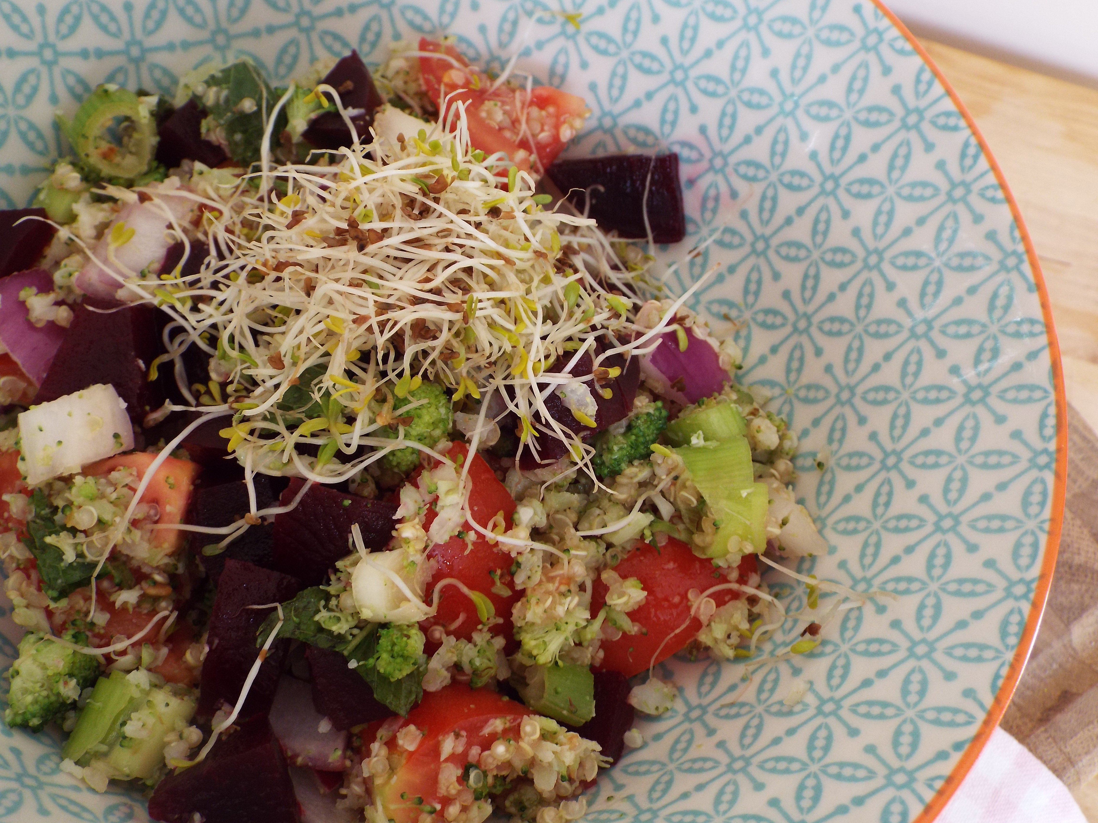 cauliflower and brocolii rice quinoa salad